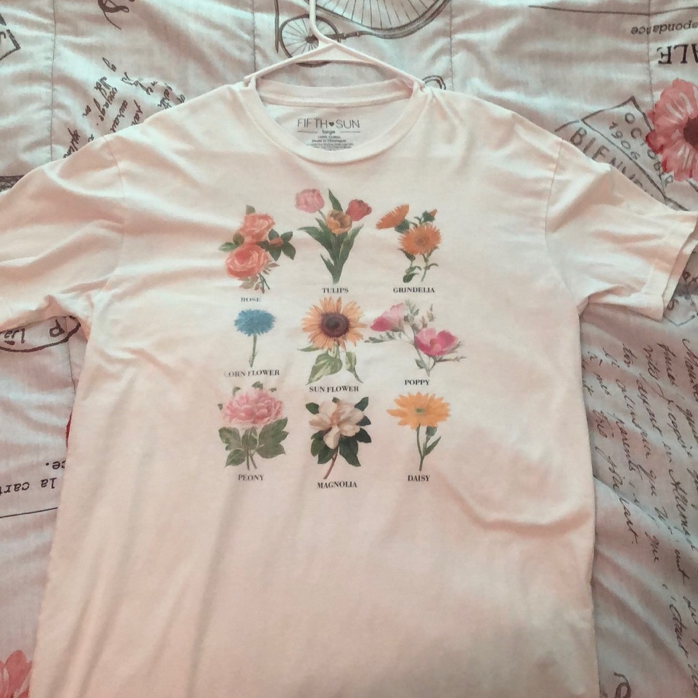 Large (US) Fifth Sun off-white graphic tee